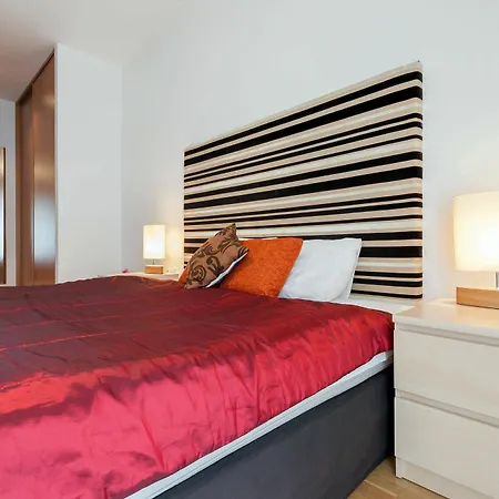 Aparthotel Avantgarde 4*