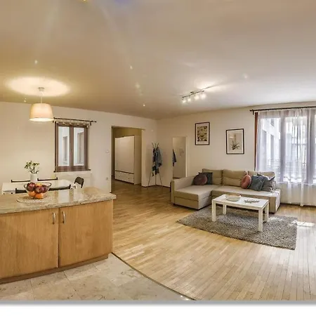 Apart Otel Avantgarde Budapeşte