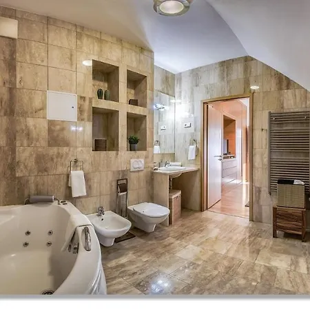 Apart Otel Avantgarde Budapeşte