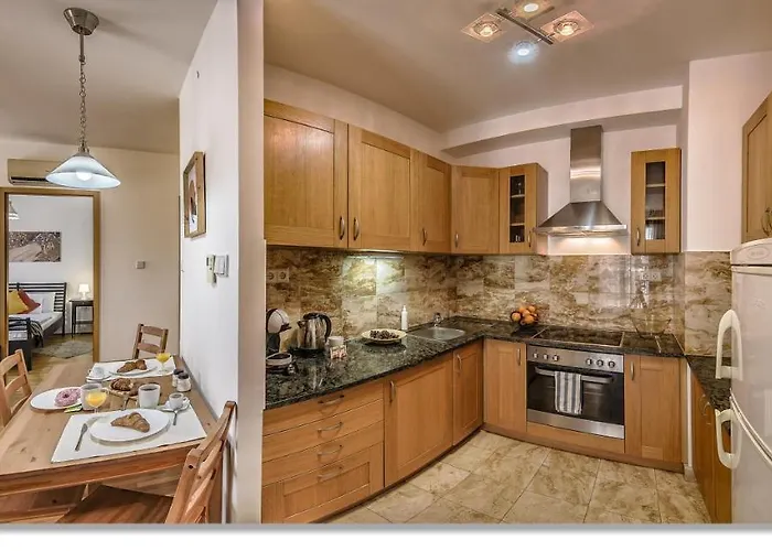 Lägenhetshotell Avantgarde 4*